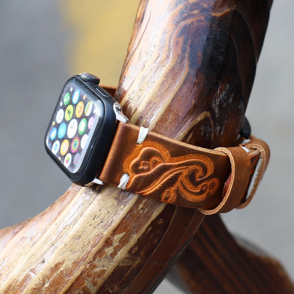 Fortune Loop Leather apple watch band brown